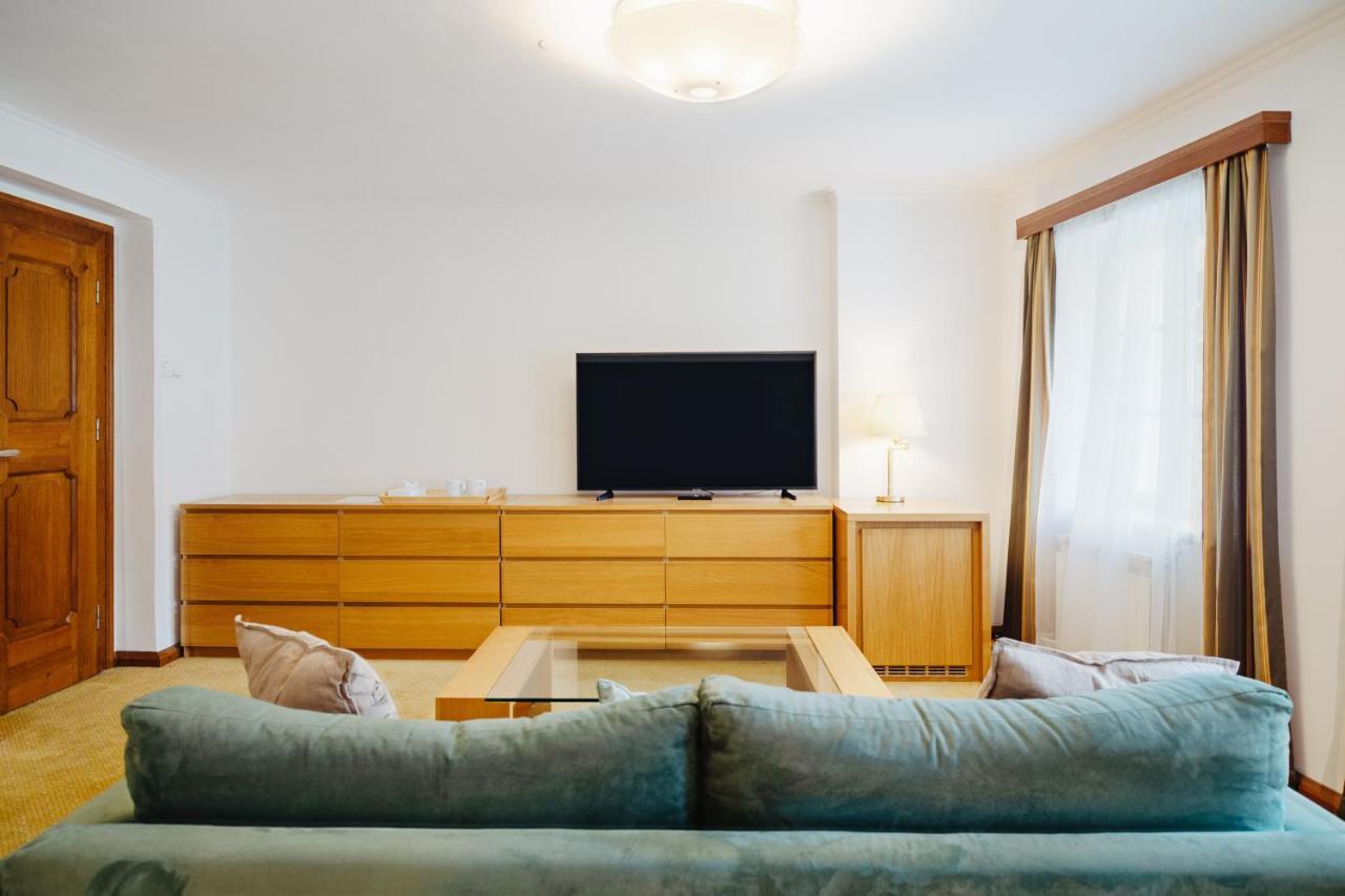 U Cerneho Medveda- At The Black Bear Apartment Prague Luaran gambar