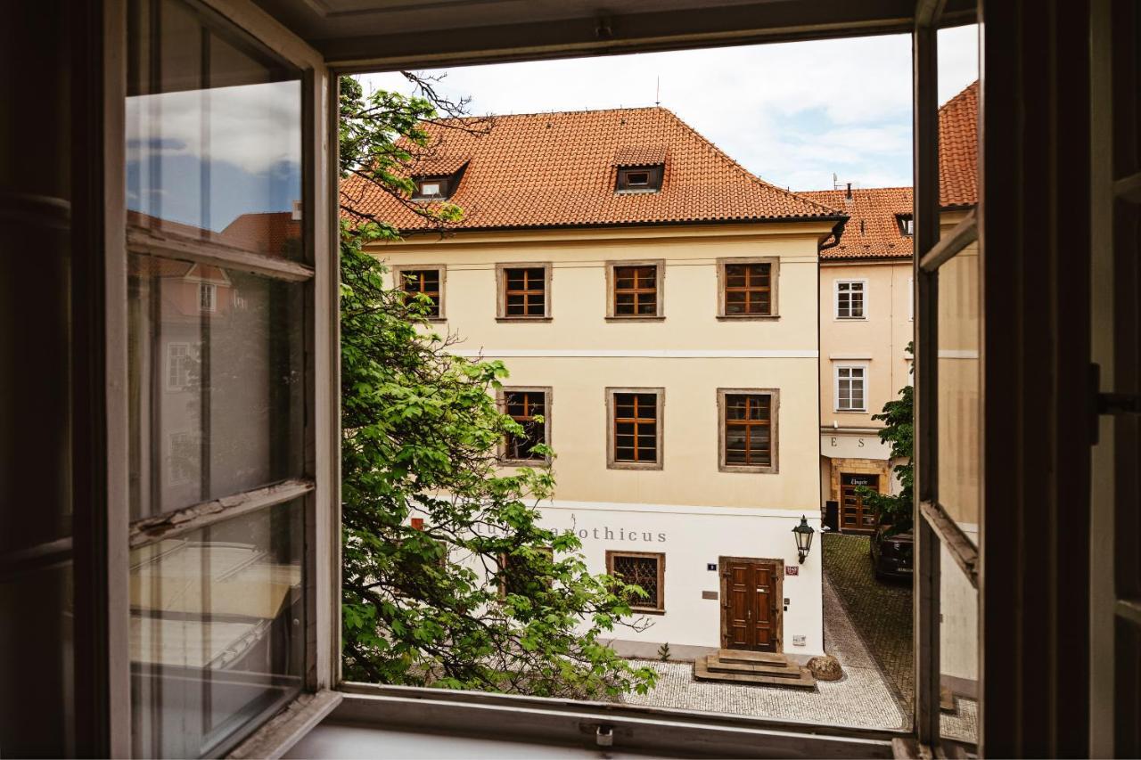 U Cerneho Medveda- At The Black Bear Apartment Prague Luaran gambar