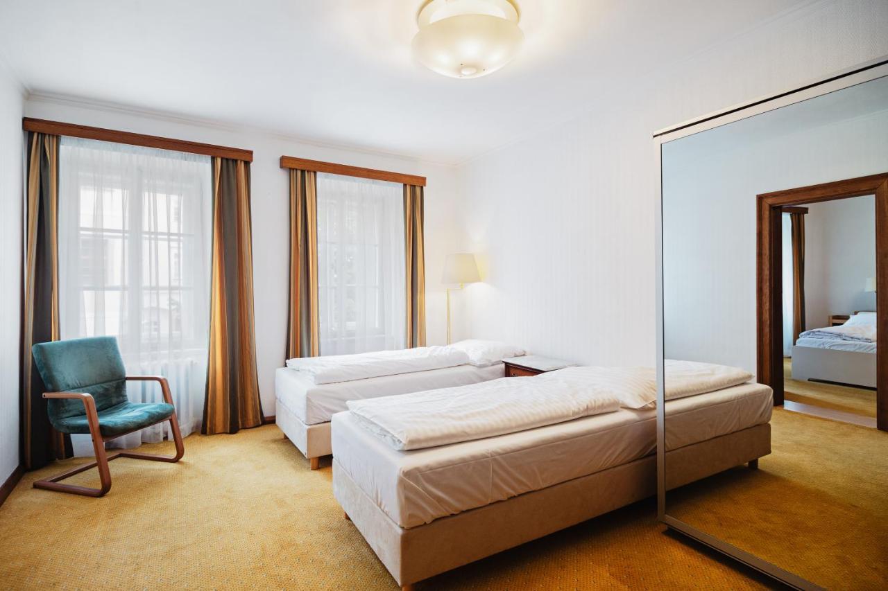 U Cerneho Medveda- At The Black Bear Apartment Prague Luaran gambar