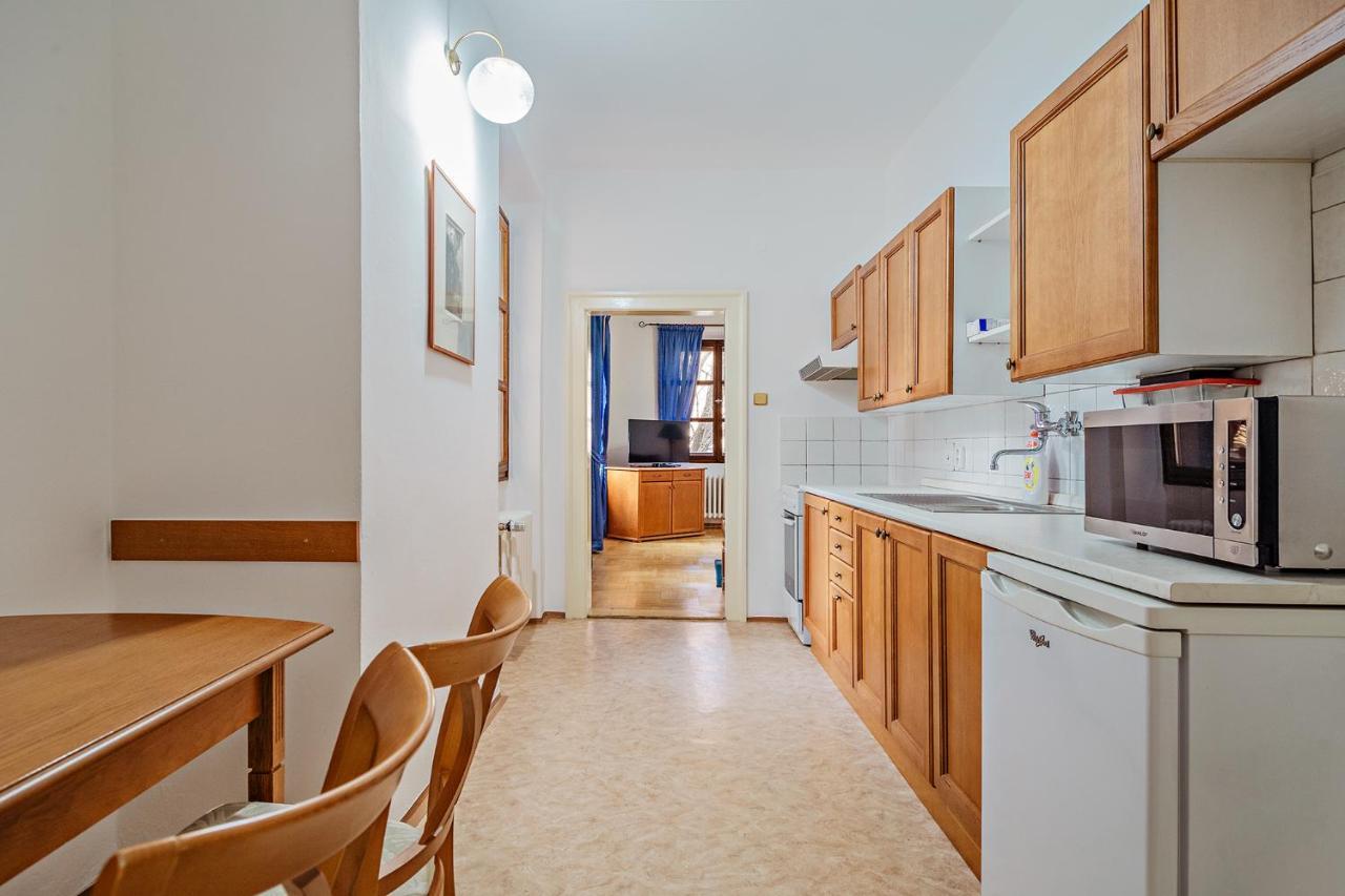 U Cerneho Medveda- At The Black Bear Apartment Prague Luaran gambar