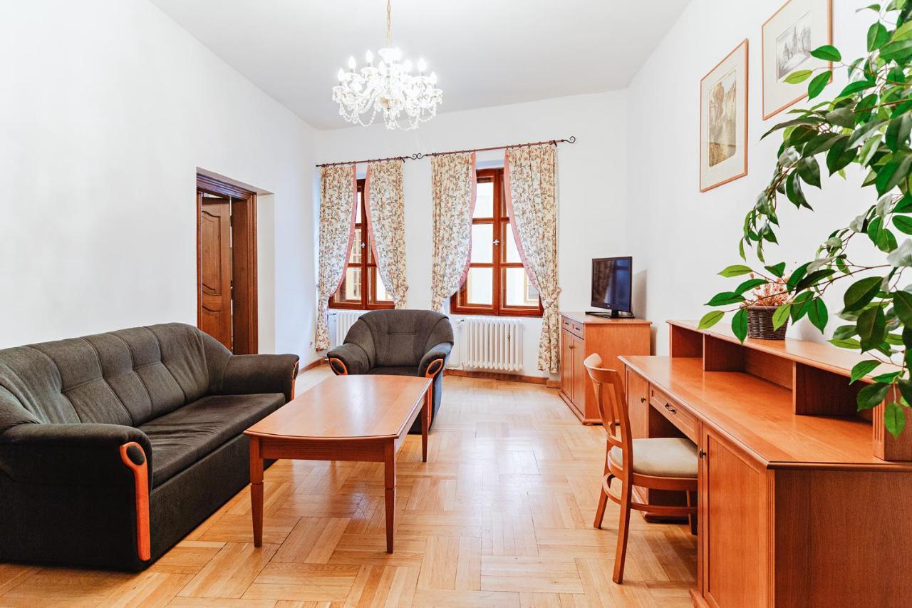 U Cerneho Medveda- At The Black Bear Apartment Prague Luaran gambar