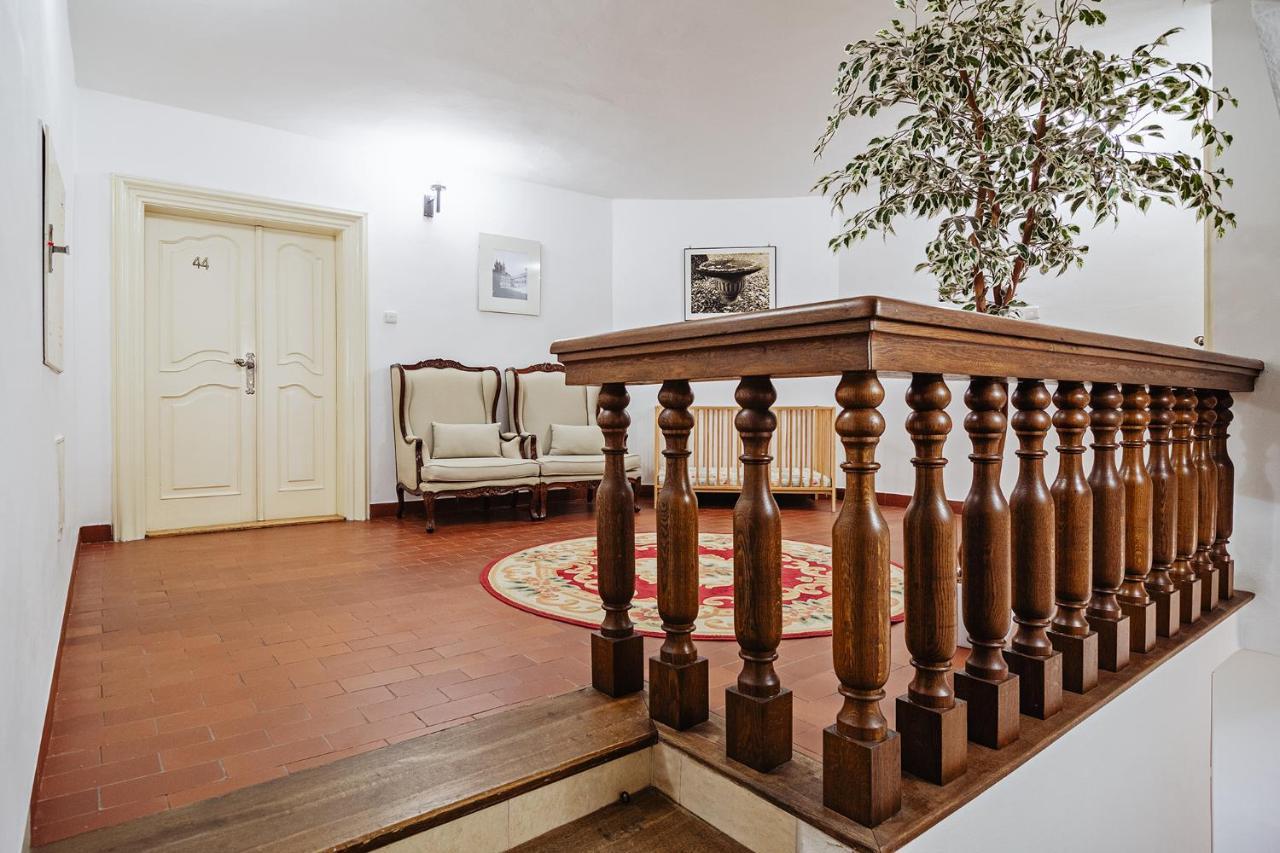 U Cerneho Medveda- At The Black Bear Apartment Prague Luaran gambar